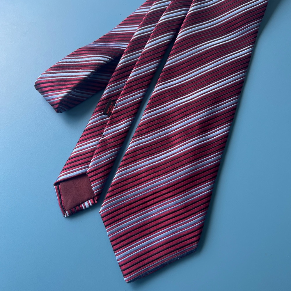 CHARVET Place Vendôme 100% Silk Tie